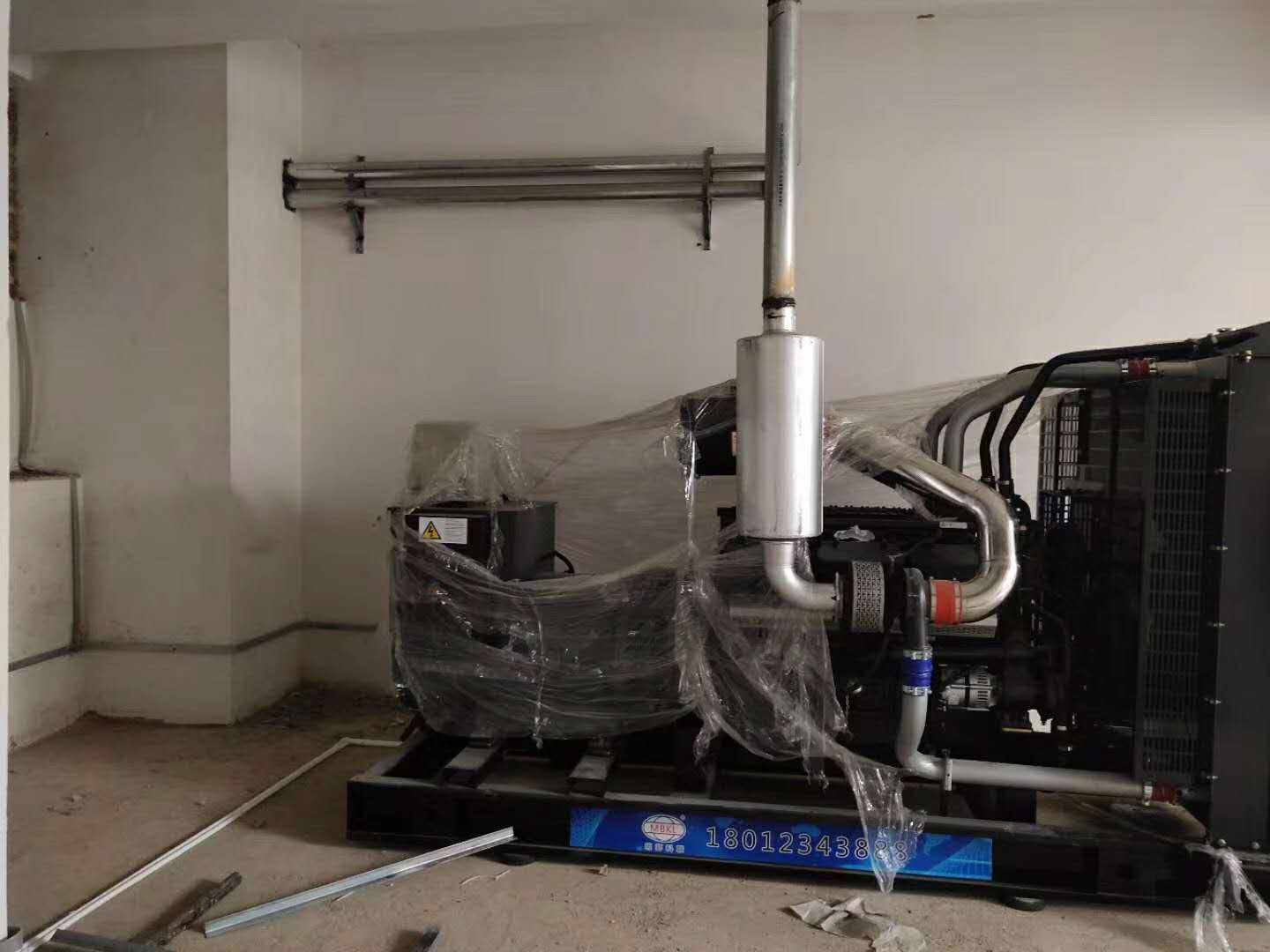岳阳熙地公司在明邦购置150kw上柴发电机组一台
